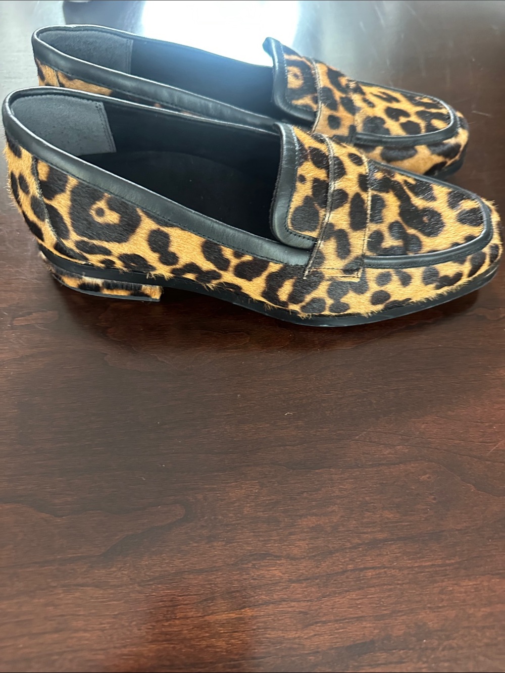 Vionic Womens Sellah Calf Hair Animal Print Loafers Shoes Sz 7 Preppy Fall Comfy - Picture 3 of 11